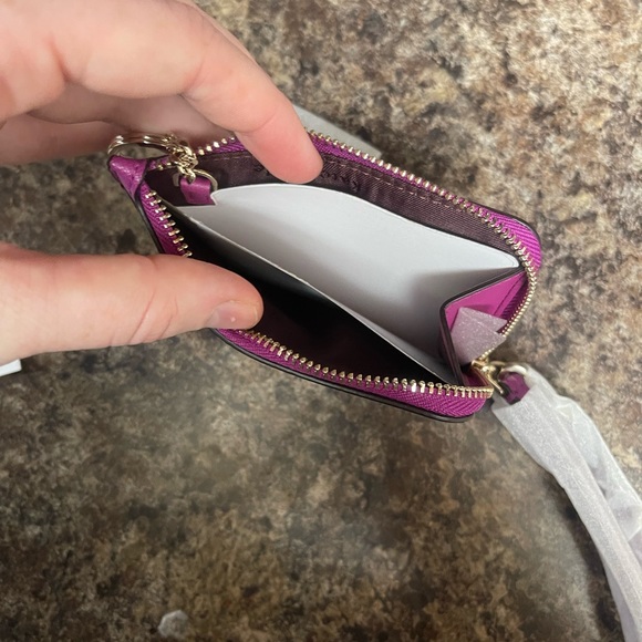 Kate Spade wristlet wallet - Picture 6 of 6
